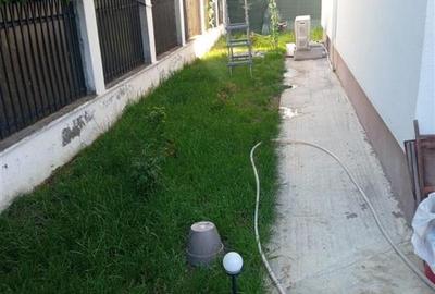Casă cu 4 camere cu Canalizare în Prelungirea Ghencea - 2