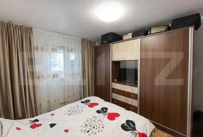 Apartament cu 3 camere semidecomandat, mobilat în Rovine - 3