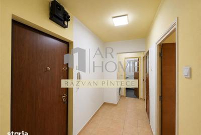 Apartament cu 2 camere decomandat în Republicii - 2