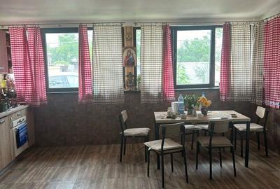 Casă cu 8 camere cu Garaj în Frumușani - 13