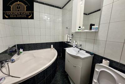Apartament cu 3 camere decomandat în Panduri - 6