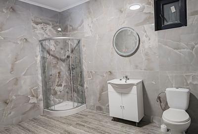 Casă cu 4 camere cu Teren 180 Mp în Central - 8