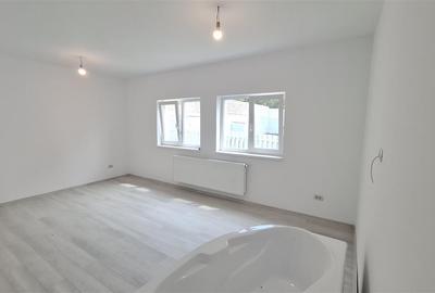 Casă individuală cu 4 camere cu Canalizare în Valea Lupului - 3