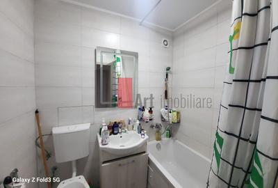 Apartament 3 camere decomandat Trapezului - 17