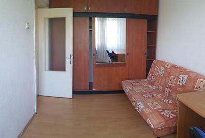 Apartament doua camere, decomandat, mobilat, zona verde, ultracentral