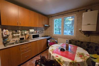 3 CAM ET1/3 MOB/UTI CENTRALA PROPRIE SECT1 BUCURESTII NOI PAJURA  METROU JIULUI - 21