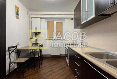 Apartament cu 2 camere decomandat, mobilat în Nord