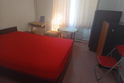 Garsonieră semidecomandată în Complex Studențesc