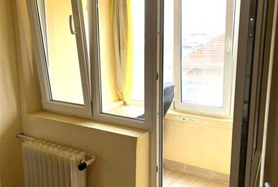 Garsonieră decomandată, mobilată în Take Ionescu - 3