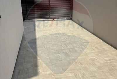 Casa de vanzare cu 5 camere si curte - Bragadiru - 3