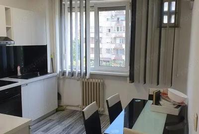 Garsonieră decomandată în Spitalul Județean