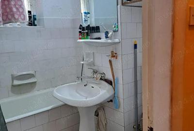 Apartament cu 4 camere semidecomandat în Central - 7