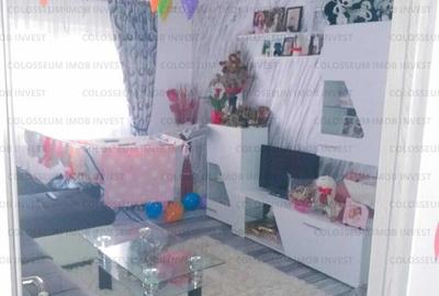 Apartament cu 3 camere decomandat în Uzina 2 - 3