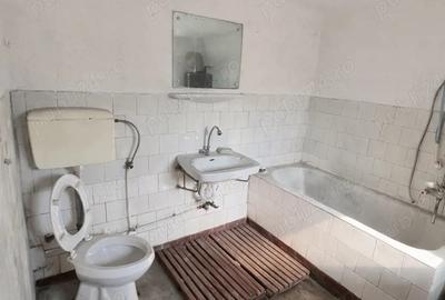 Casă cu 3 camere cu Canalizare în Central - 13