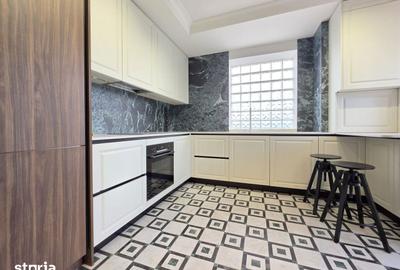 Apartament cu 4 camere în Primăverii