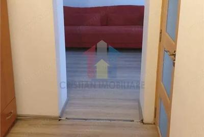 1 camera, parter, Mobilat si Utilat, Bariera - 9