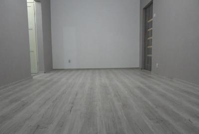 Apartament cu 3 camere semidecomandat în Micălaca - 14
