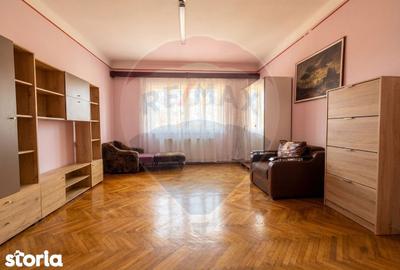 Casă cu 3 camere cu Teren 314 Mp în Central - 14