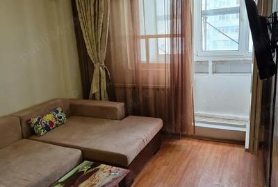 Garsonieră semidecomandată în Titan