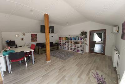 Casă cu 5 camere în Șoimuș - 8