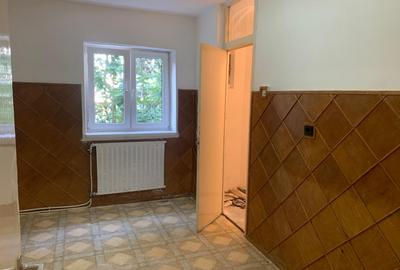 Apartament cu 3 camere decomandat în Zorilor - 1
