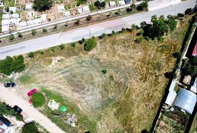 Teren Construcții intravilan de 699 mp, în Petrăchioaia