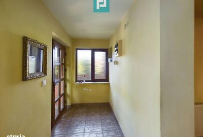 Casă cu 4 camere în Zimandcuz