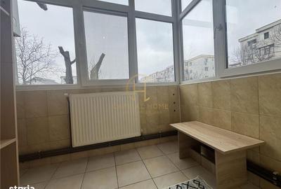 Apartament cu 3 camere decomandat în Nicolina - 9