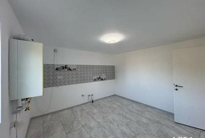 Casă cu 3 camere cu Teren 480 Mp în Roman - 6