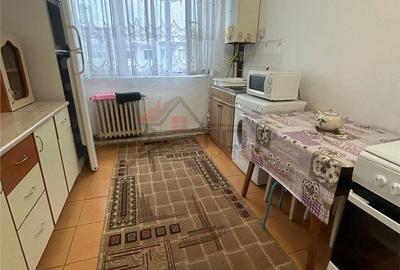 Apartament cu 3 camere decomandat în Alexandru cel Bun - 4