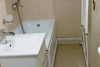 Apartament cu 3 camere nedecomandat în Central - 3