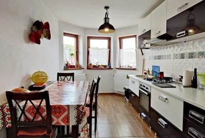 Casa Unifamiliala ?ura-Mare - 160m2 cu 500m2 teren - 1