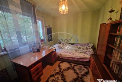 Apartament cu 3 camere semidecomandat în Mănăștur
