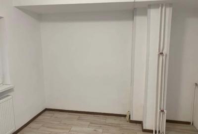 Garsonieră decomandată în Dristor