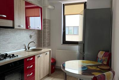 Apartament cu 3 camere decomandat, mobilat în Baza 3 - 10
