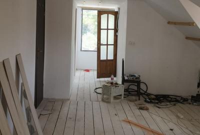 Casă cu 4 camere în Petrindu - 6