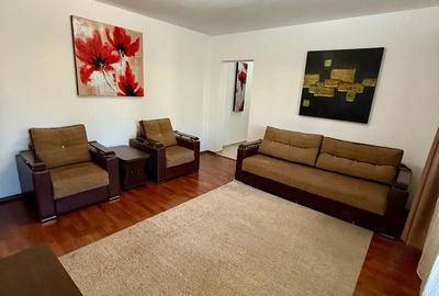 Apartament cu 3 camere semidecomandat în Pajura - 1