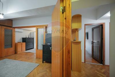 Apartament 3 Camere, Ultracentral, De Inchiriat - 8