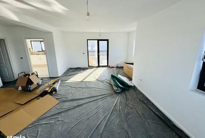 Casă cu 4 camere în Bucium - 1