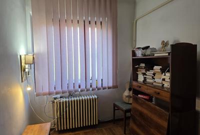 Oportunitate! Casa, 4 camere, curte comuna, ultracentral, Bistrita, jud. BN - 8