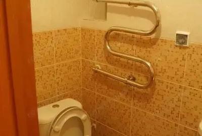 Garsonieră decomandată în Basarabia