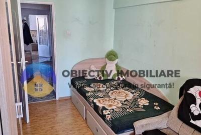 Apartament cu 3 camere decomandat, mobilat în 1 Mai - 2