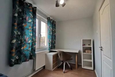 Casă cu 4 camere cu Teren 100 Mp în Semicentral - 2