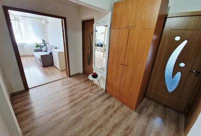 Apartament 2 camere de vanzare zona Vitan - 2