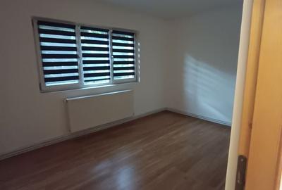 Apartament cu 2 camere semidecomandat în Central - 4