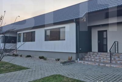 Casă cu 3 camere cu Teren 200 Mp în Sântuhalm - 1