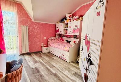 Casă cu 4 camere cu Teren 500 Mp în Central - 9