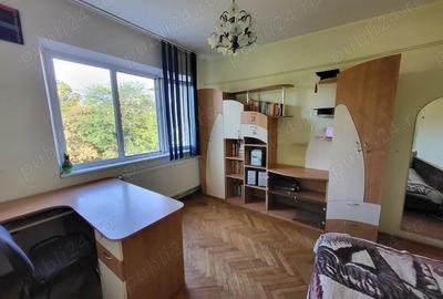 Apartament cu 3 camere de vanzare in zona Mazepa 1, Gala?i - 2
