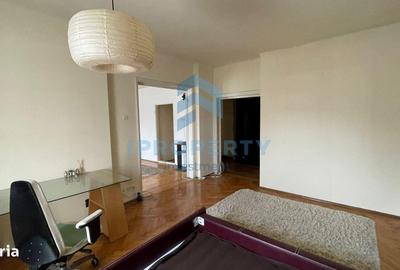 Apartament cu 3 camere, mobilat în Victoriei