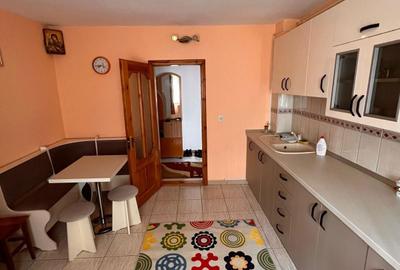 Apartament cu 2 camere în Coman - 4